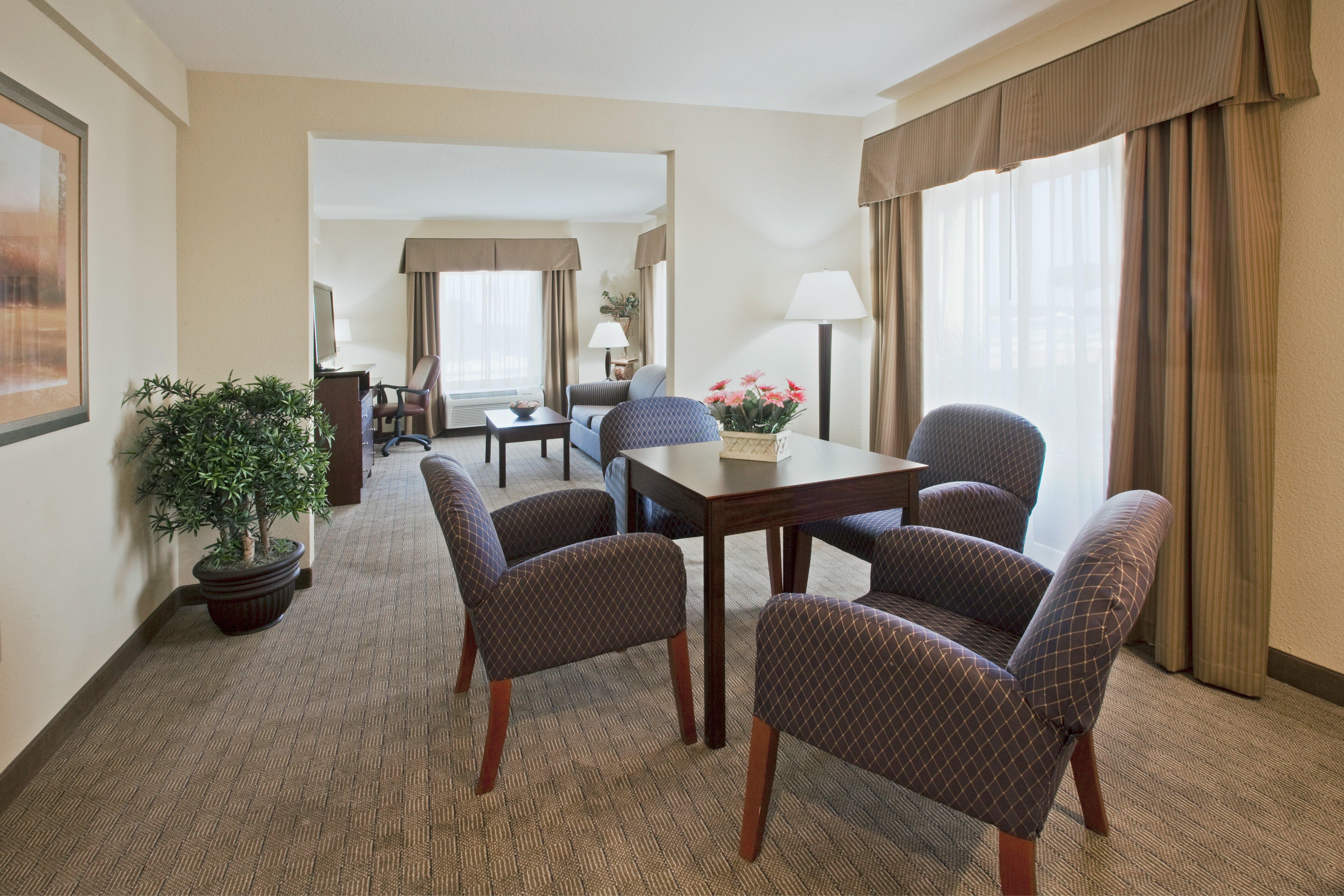 Holiday Inn Express Hotel & Suites Clearwater Us 19 North By Ihg Eksteriør bilde