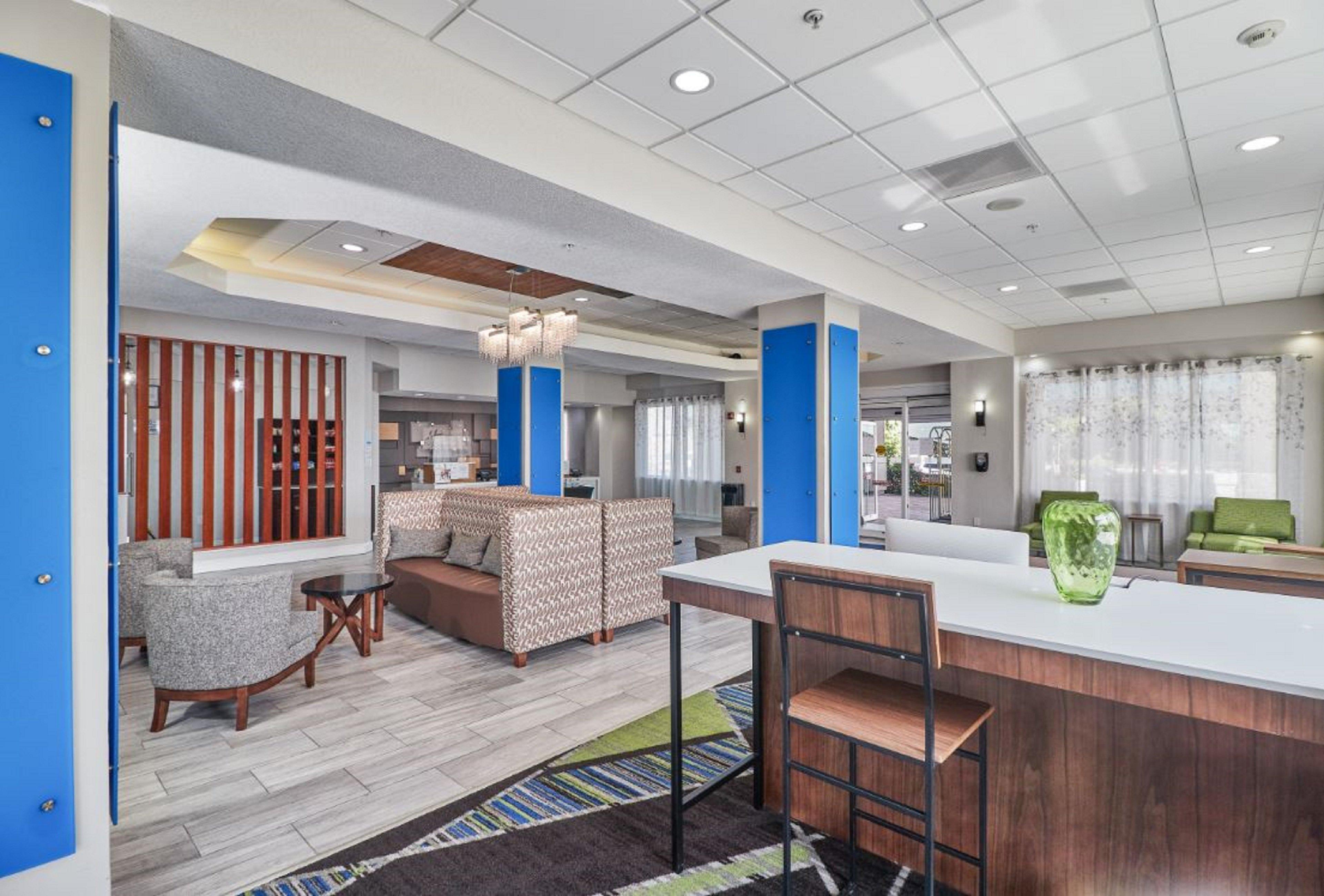Holiday Inn Express Hotel & Suites Clearwater Us 19 North By Ihg Eksteriør bilde