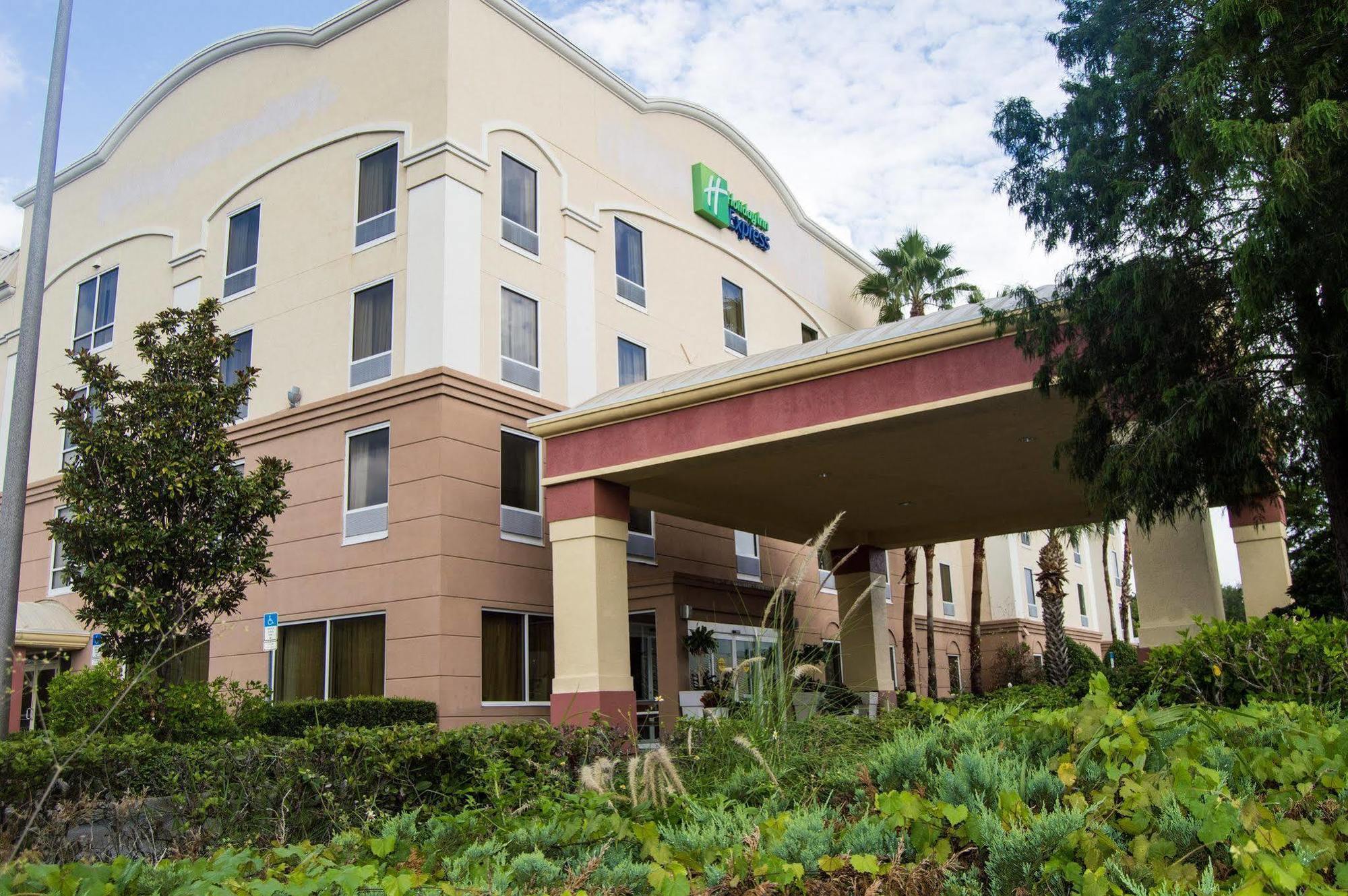 Holiday Inn Express Hotel & Suites Clearwater Us 19 North By Ihg Eksteriør bilde
